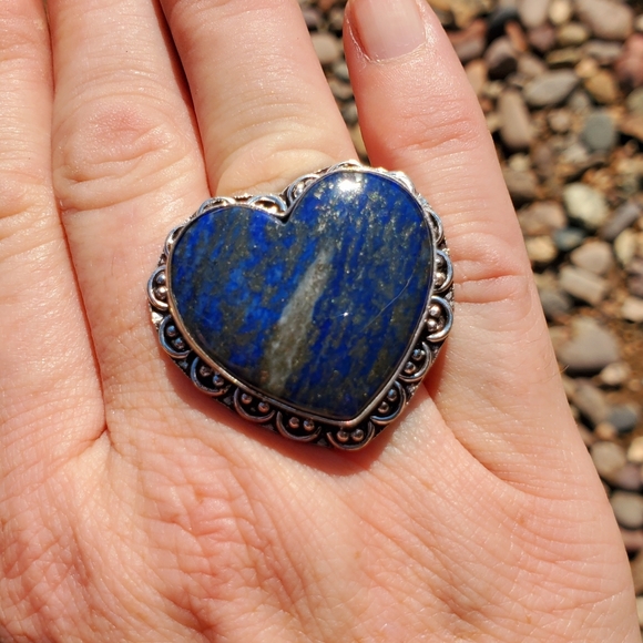 New Heart Shaped Lapis Lazuli 925 Silver Statement Ring. - Picture 12 of 16